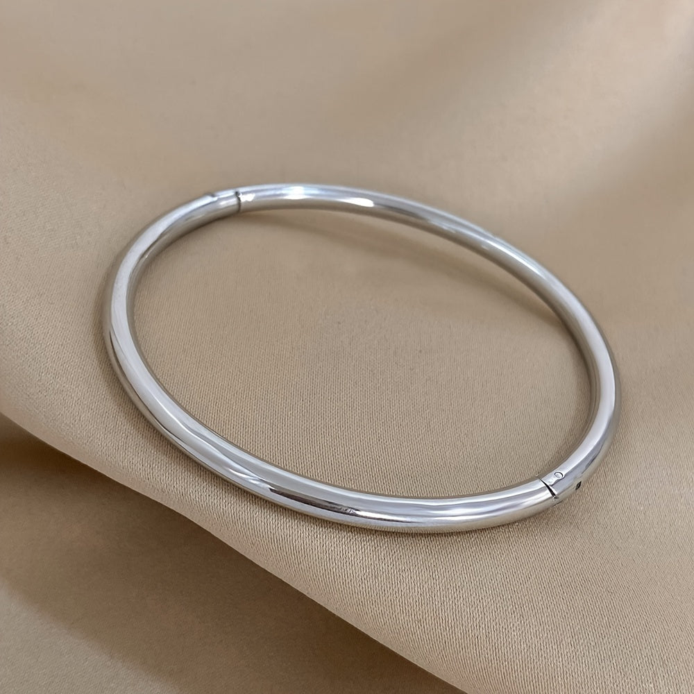 Glossy Circle Bangle Bracelet