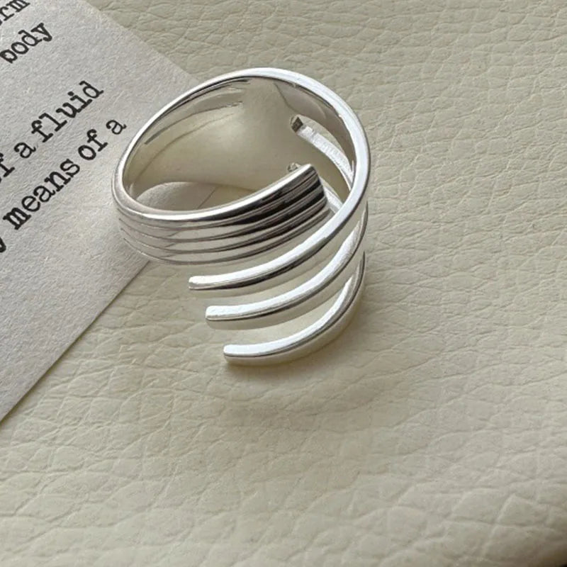 Adjustable Vintage-Inspired Layered Ring