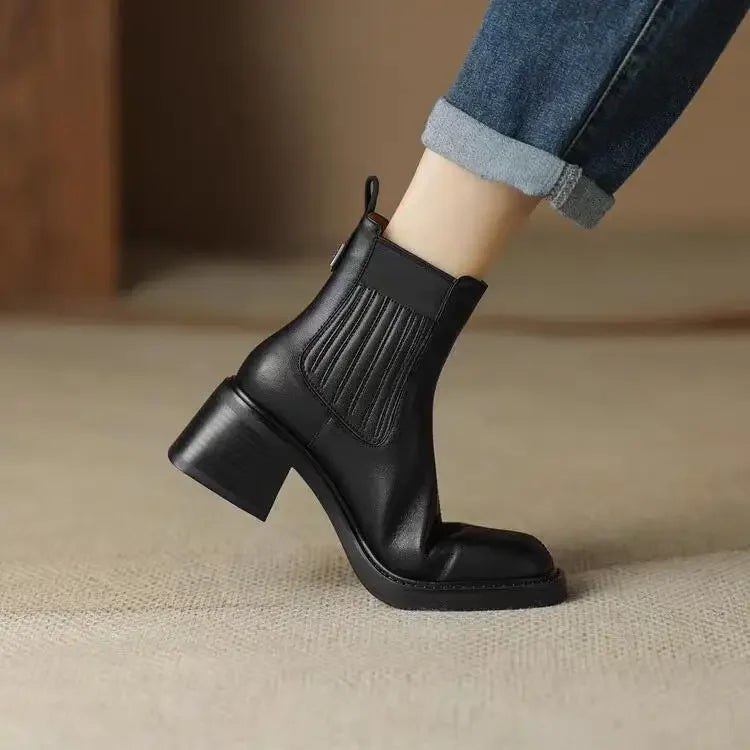 Reloria | Women's Round Toe Boots