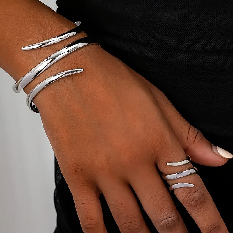 Vintage Gold Bracelet & Ring Set