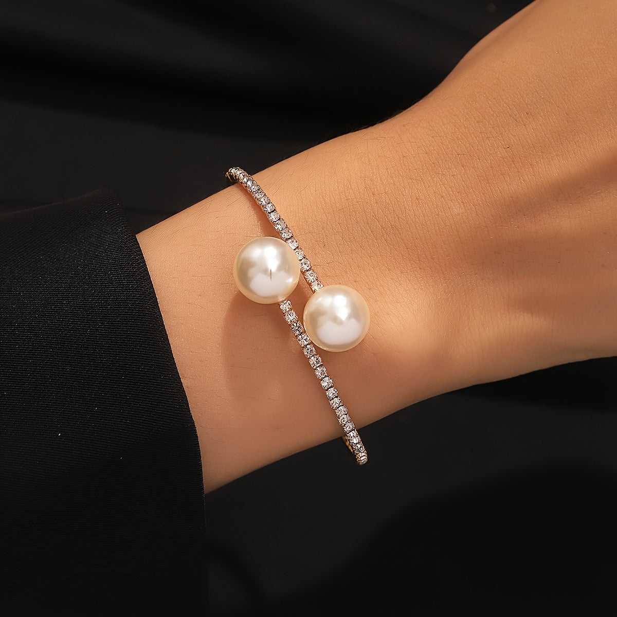 Delicate Pearl Bangle