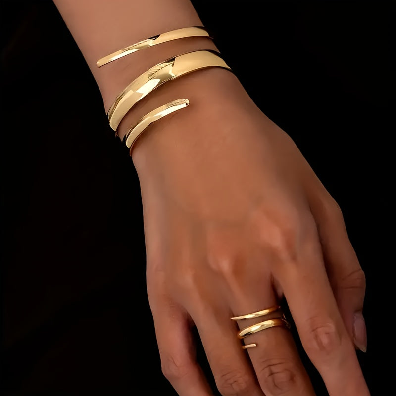 Vintage Gold Bracelet & Ring Set