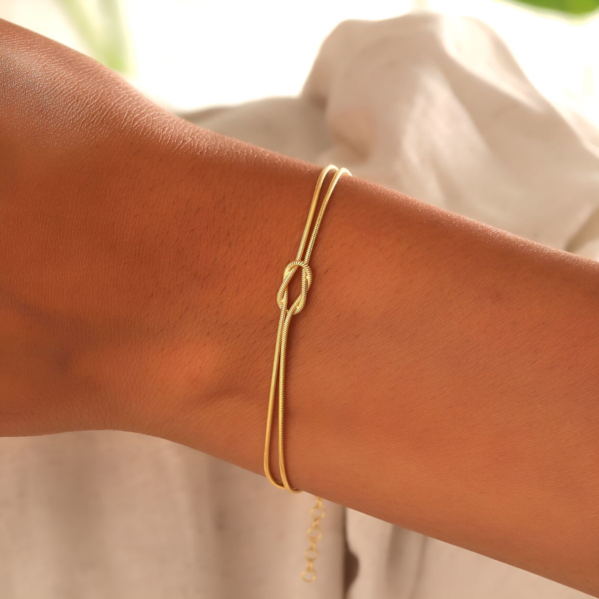 Elegant Knot Bracelet
