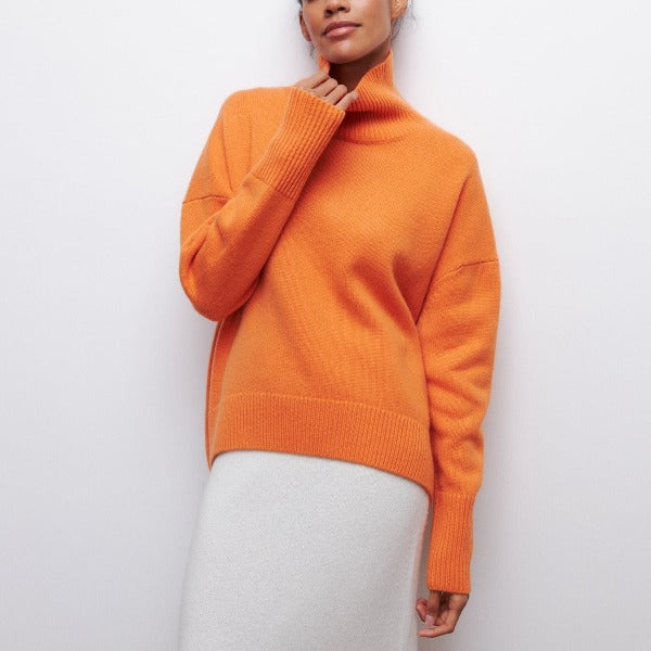 Noa | Women's Turtleneck Sweater