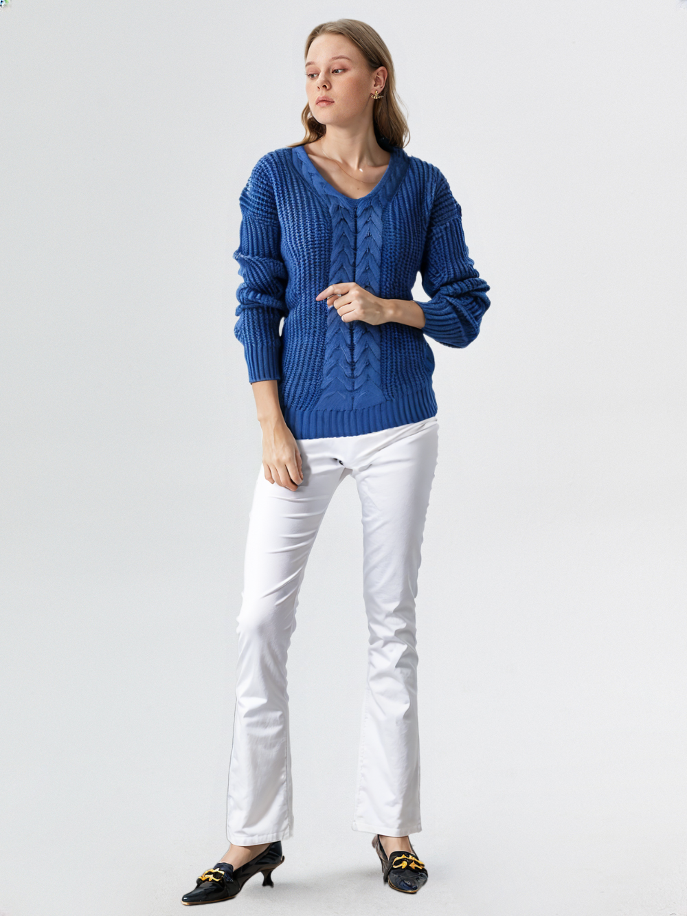 Moira | Comfortable V-Neck Sweater